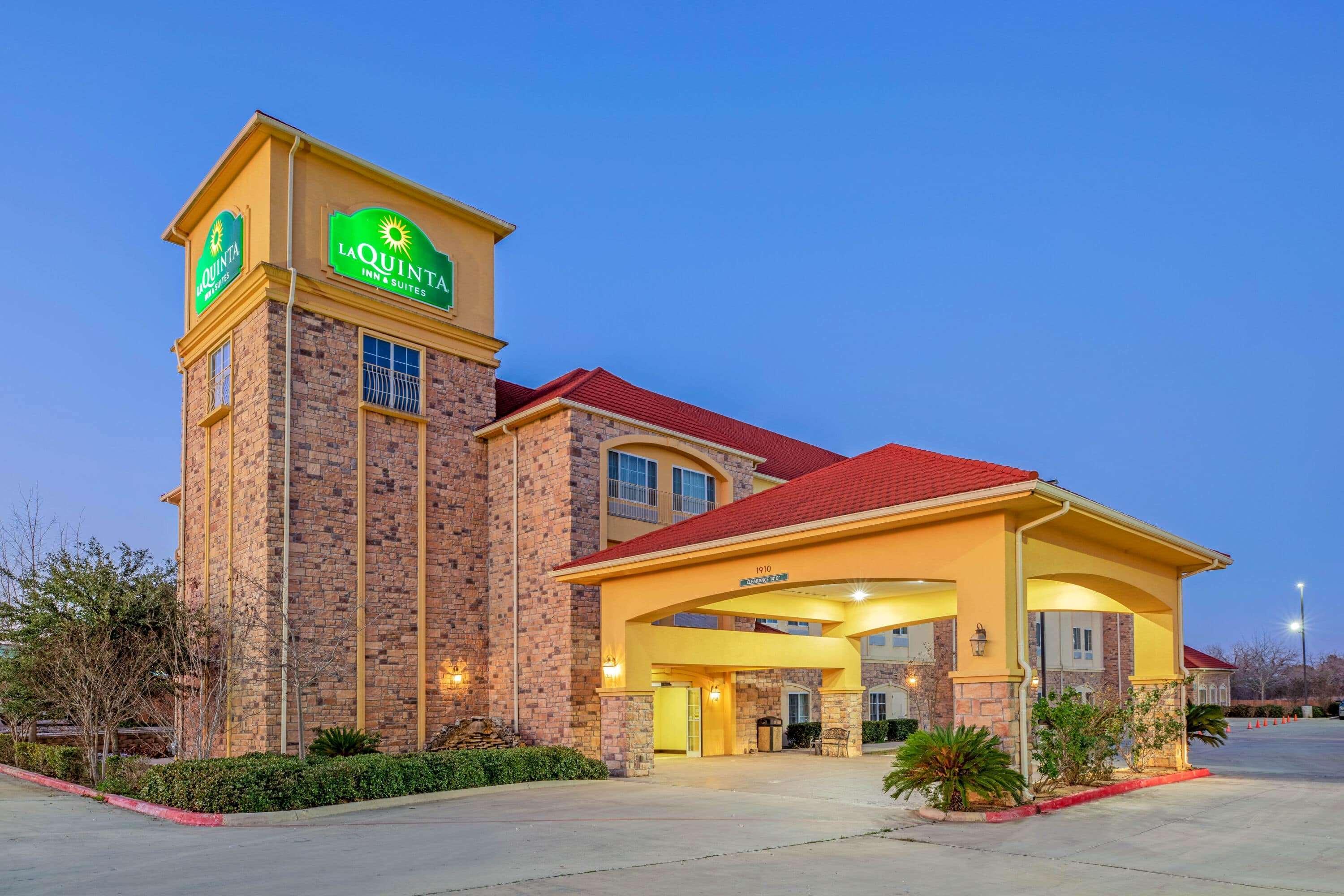 La Quinta By Wyndham Floresville Exterior foto